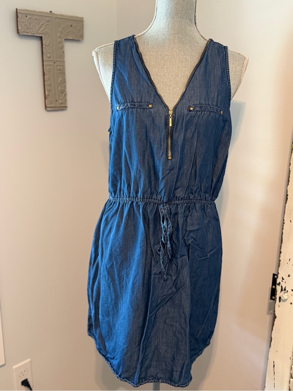 GUESS Y2K Chambray Zip Up Sleeveless Mini Dress Elastic Waist V-Neck Size L